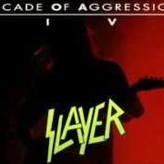Il testo HELL AWAITS degli SLAYER è presente anche nell'album Decade of aggression (1991)