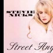 Il testo UNCONDITIONAL LOVE di STEVIE NICKS è presente anche nell'album Street angel (1994)