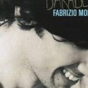 Il testo IL MOMENTO GIUSTO di FABRIZIO MORO è presente anche nell'album Ancora barabba (2010)