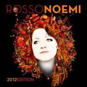 Il testo QUELLO CHE di NOEMI è presente anche nell'album Rosso live (2012)