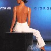 Il testo PRIMA DI DOMANI di GIORGIA è presente anche nell'album Senza ali (2001)
