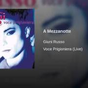 Il testo ME VOGLIO FA' NA CASA di GIUNI RUSSO è presente anche nell'album Voce prigioniera (1998)