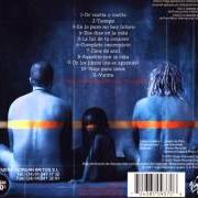 Il testo VIAJE PARA LOCOS di JARABE DE PALO è presente anche nell'album De vuelta y vuelta (2001)