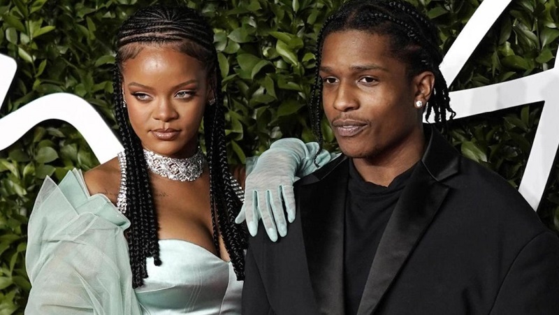 Rihanna Et A Ap Rocky D Voilent Le Nom De Leur Deuxi Me Enfant