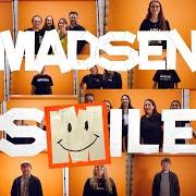 Il testo AUF DIE BARRIKADEN dei MADSEN è presente anche nell'album Smile (2026)