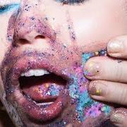 Miley cyrus & her dead petz