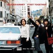 Il testo SOLD OUT degli SLEATER-KINNEY è presente anche nell'album Sleater-kinney (1995)