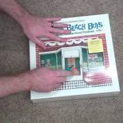 Il testo ADD SOME MUSIC dei THE BEACH BOYS è presente anche nell'album The box set (disc 3) (1993)