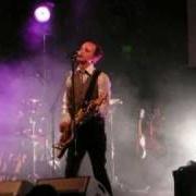 Il testo ESTÚPIDAMENT FELIÇ degli ELS PETS è presente anche nell'album Respira (2001)