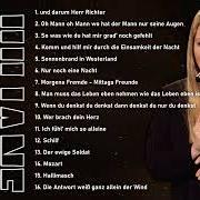 Il testo DIE ANTWORT WEISS GANZ ALLEIN DER WIND di JULIANE WERDING è presente anche nell'album Best of (2014)