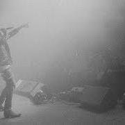 Il testo SEARCHING FOR HEAVEN dei YELAWOLF è presente anche nell'album Whiskey & roses (2025)