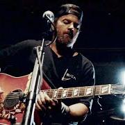 Il testo FAITH IN THE WIND di KIP MOORE è presente anche nell'album Reason to believe (2026)