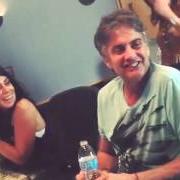 Il testo YO ME ESCAPARÉ di MARTINA STOESSEL è presente anche nell'album Tini (special version) (2016)