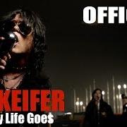 Il testo ASK ME YESTERDAY di TOM KEIFER è presente anche nell'album The way life goes (2013)