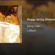 Il testo MON TÊTE Y BLOQUE di STRING COLOR è presente anche nell'album L'album (2004)