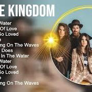 Il testo FAMILY di WE THE KINGDOM è presente anche nell'album We the kingdom (2022)