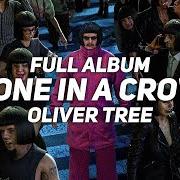 Il testo ESSENCE di OLIVER TREE è presente anche nell'album Alone in a crowd (2023)