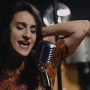 Il testo STA FELICITÀ di SERRATI è presente anche nell'album Sto (2025)