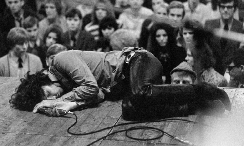 Jim Morrison e le suore della salvezza