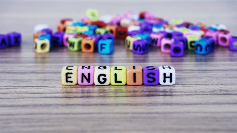 I testi in inglese aiutano a imparare l'inglese?